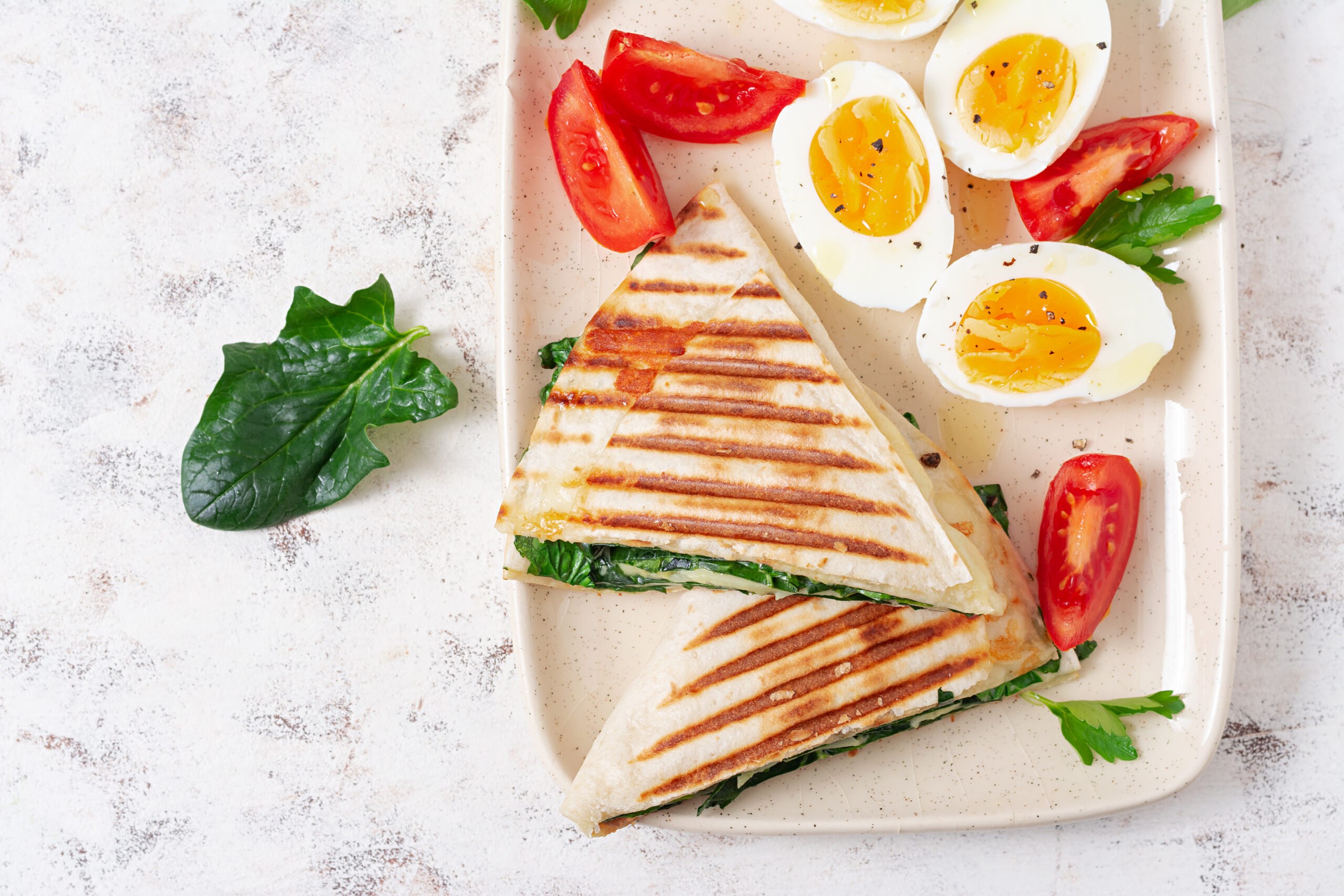Spinach, Egg, Tomato & Cottage Cheese Sandwich